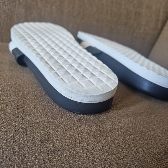 Buscemi Logo Slides Size 42EU/9US