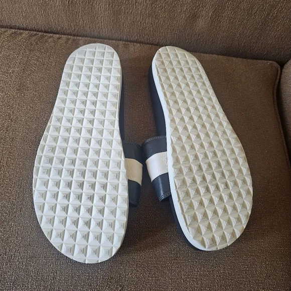 Buscemi Logo Slides Size 42EU/9US