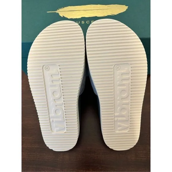 Buscemi leather upper and lining lightweight handcrafted slide sandal size EU 35