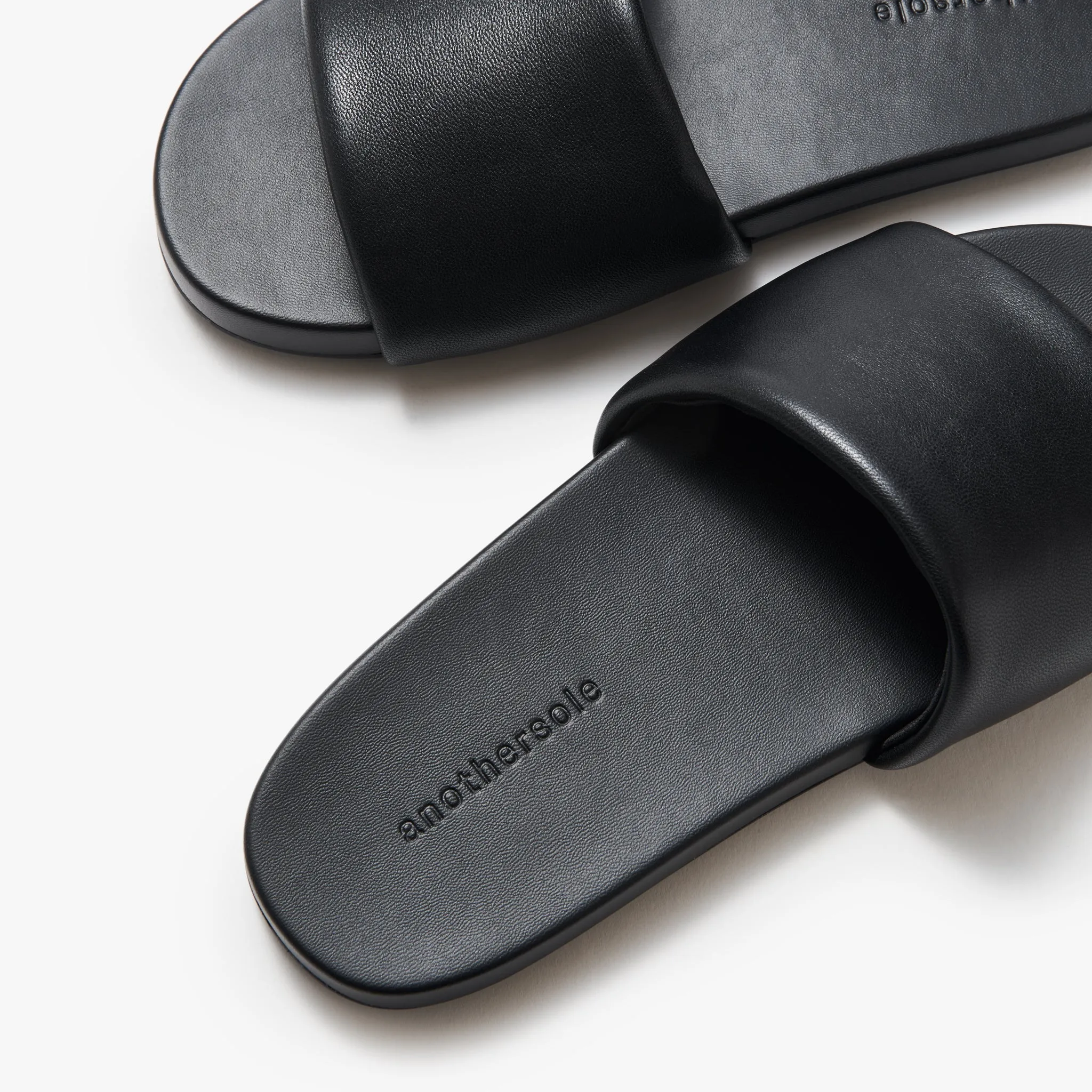Butter Slides - Black