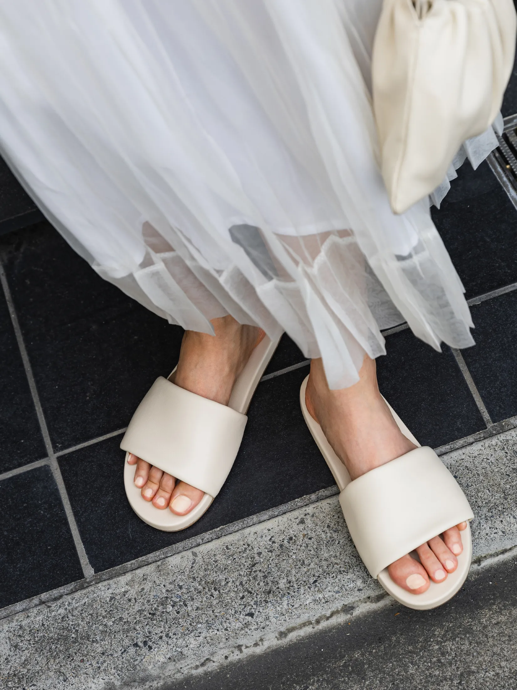 Butter Slides - Ivory