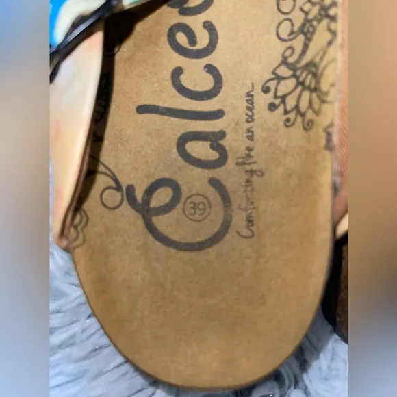 Calceo COLORFUL BUTTERFLIED PATTERNED CLOGS Size 39
