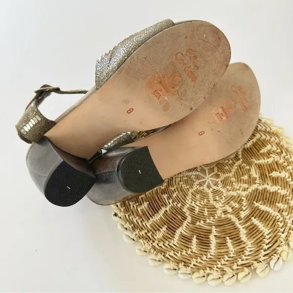 Calleen Cordero Womens 8 Suede Wooden Block Heels T Strap Heels Wedge