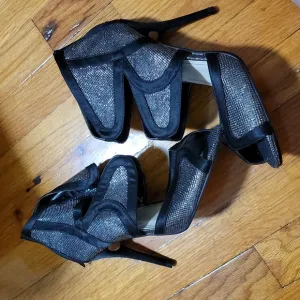 Caparros Black Open Toe Silver Glitter Sandals Heels Booties sz 9.5