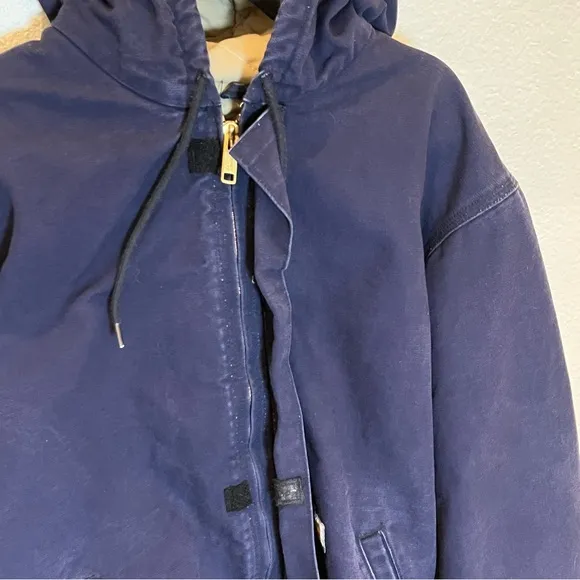 Carhartt Flame Resistant Duck Quilt Lined Hooded Jacket in Dark Navy size XL