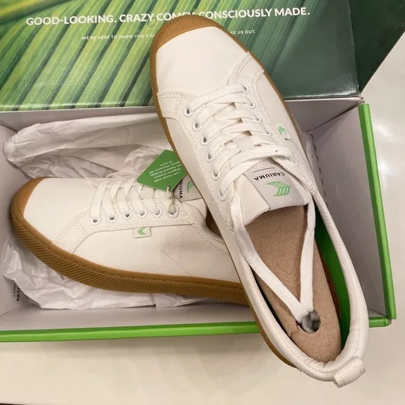 Cariuma OCA Gum Off-White Canvas Sneaker Unisex 10.5 Men/12 Women New