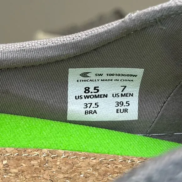 Cariuma OCA Low Grey Canvas Sustainable Organic Vegan Shoes 8.5