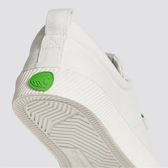 Cariuma Off-white Canvas Sneakers OCA Low