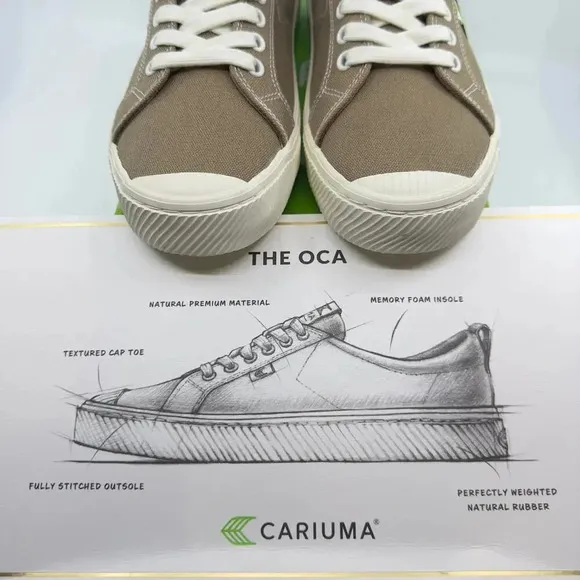 Cariuma Unisex Oca Low Contrast Thread Sneaker Shoe Burnt Sand Canvas Mens 9