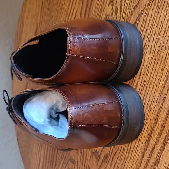 Carrucci Men's 13 leather oxford whiskey nearly new