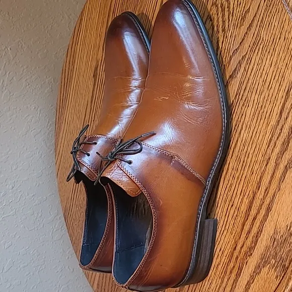 Carrucci Men's 13 leather oxford whiskey nearly new