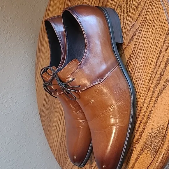 Carrucci Men's 13 leather oxford whiskey nearly new