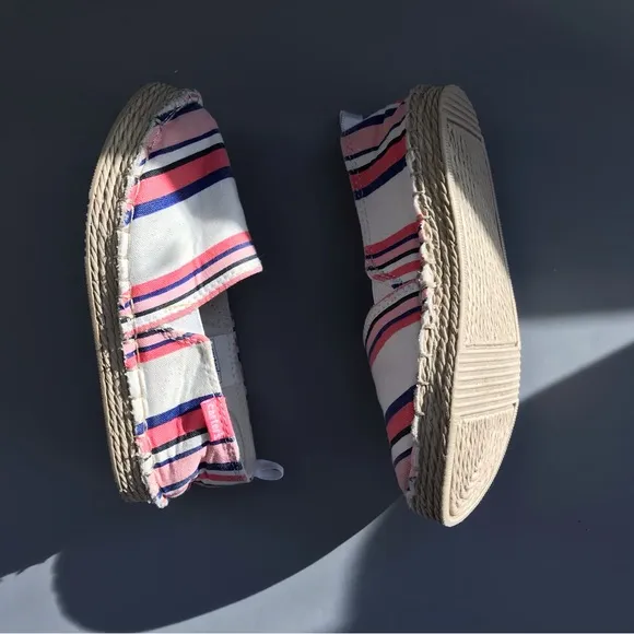Carter’s Canvas Astrid 2 Girls Striped Slip On Espadrille Shoe 9 Pink Purple