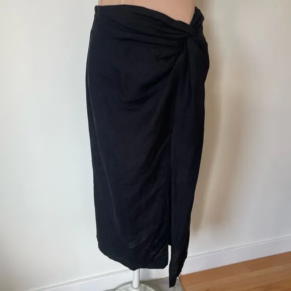Casa | Raki Gaby Black Linen Knot Front Side Slit Midi Skirt EUC Size Medium
