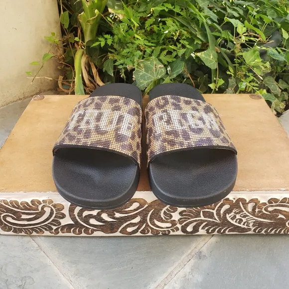 Casual Chic True Religion Crystal Leopard Slides