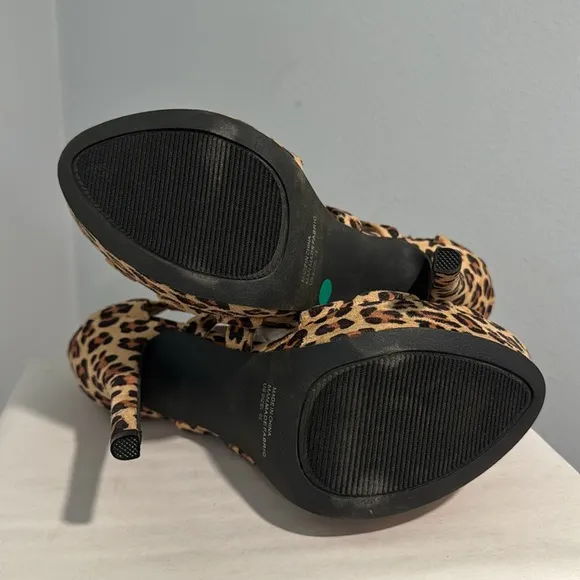 Cathy Jean Leopard Print Open Toe Ankle Platform Bootie Heels
