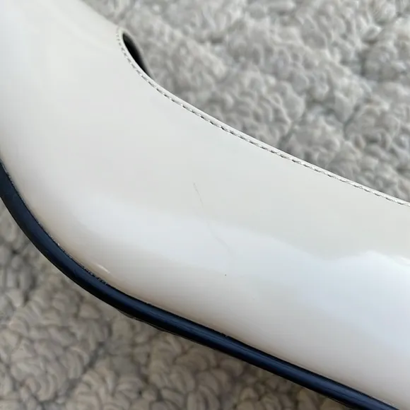 Caverly designed in Australia beautiful pearl leather off white heels