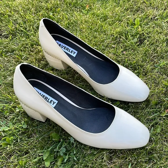 Caverly designed in Australia beautiful pearl leather off white heels