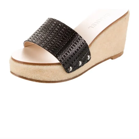 Chanel interlocking slides wedge sandal leather rubber sole authentic 41 10