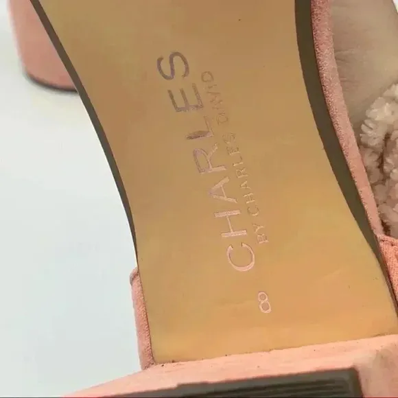 Charles Charles David heels size 8 pink faux suede