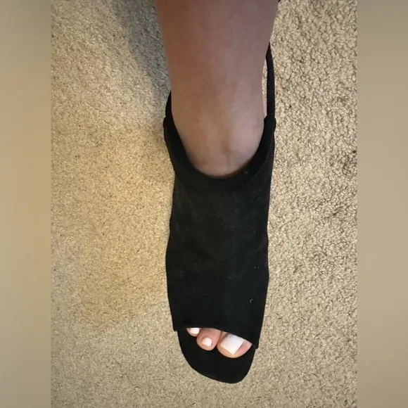 Charlotte Russe Black open toe ankle lace heels size 9