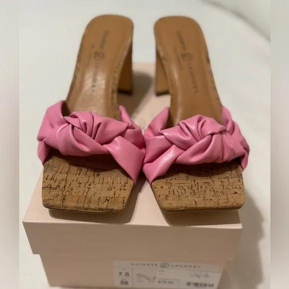 Chinese Laundry Pink Yvonna Heels Size 7.5M