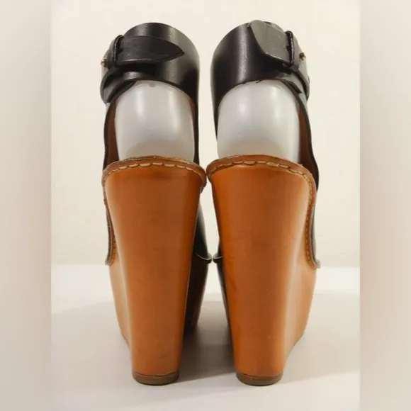 Chloe Black Leather Open Toe PlatformWedge Clogs 38.5