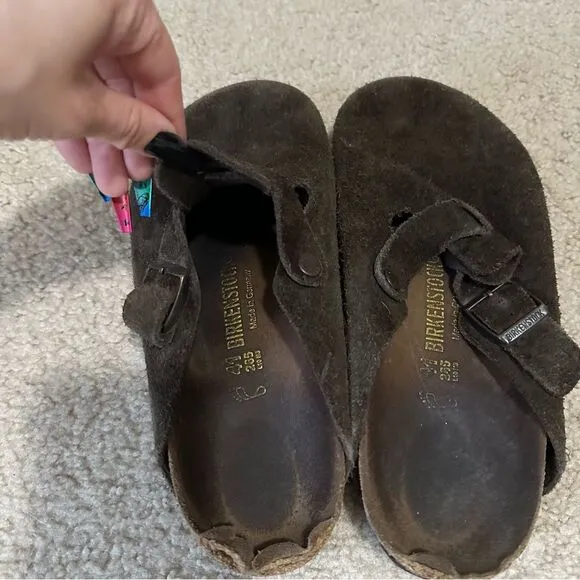 Chocolate Brown Boston Birkenstock clogs (worn condition)