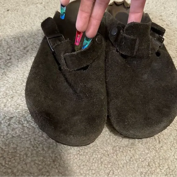 Chocolate Brown Boston Birkenstock clogs (worn condition)