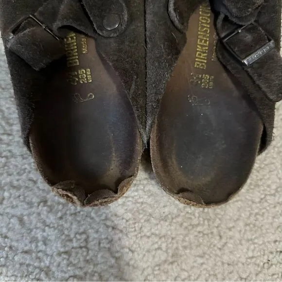 Chocolate Brown Boston Birkenstock clogs (worn condition)