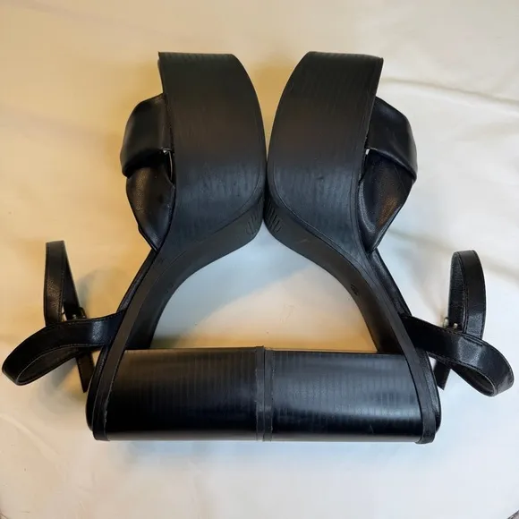 Chunky Black Platform Heels Torrid