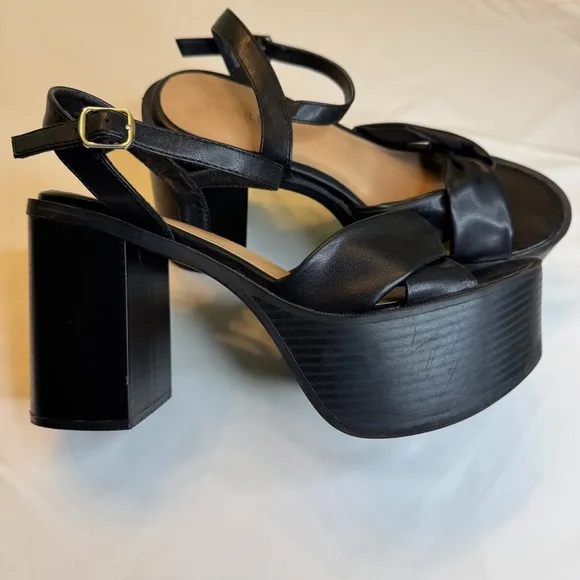 Chunky Black Platform Heels Torrid