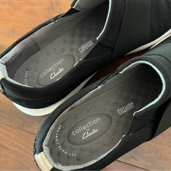 Clarks Collection Black Canvas Suede Slip On Shoes 10