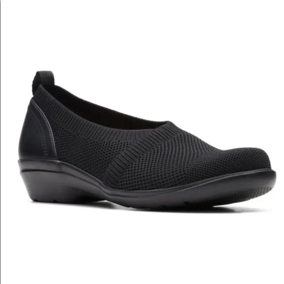 Clarks Collection Sashlyn Edge Slip-on Shoe
