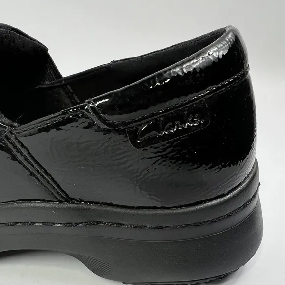 Clarks Slip On Clogs Comfort Work Shoes Patent Leather Black Size 9.5 Casul