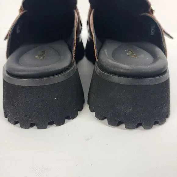 CLARKS STAYSO FREE BROWN CROC SLIDES MULES SHOES LEATHER 7.5 M