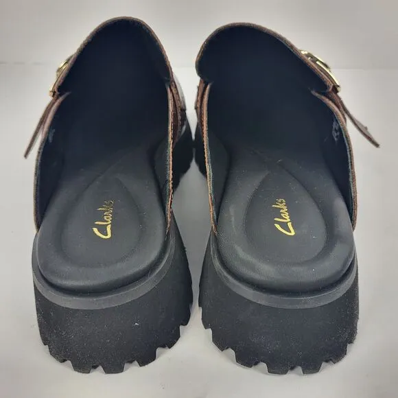 CLARKS STAYSO FREE BROWN CROC SLIDES MULES SHOES LEATHER 7.5 M