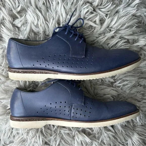 Clarks Tulik Edge navy blue leather lace up oxfords men’s shoe size 10.5