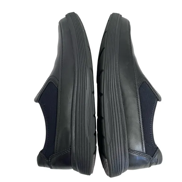 Clarks Unstructured Men's Black Leather Slip-On‎ Shoes