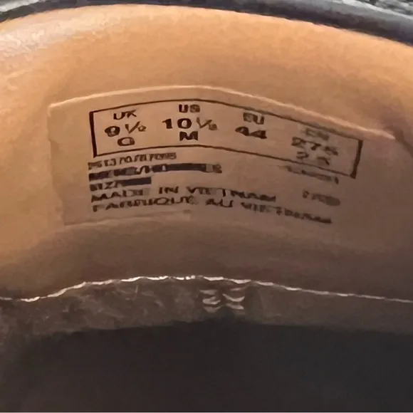 Clarks Unstructured Men's Black Leather Slip-On‎ Shoes