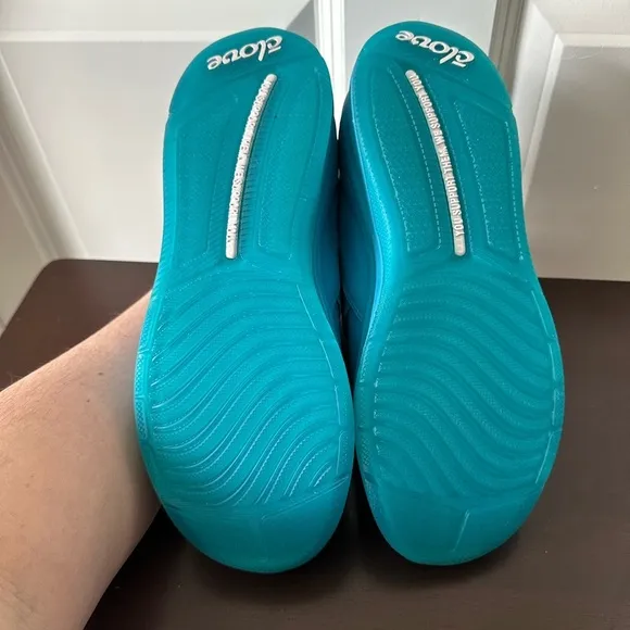 Clove Electric Blue Solo Shoes Healthcare Nurses Unisex W9.5/M8