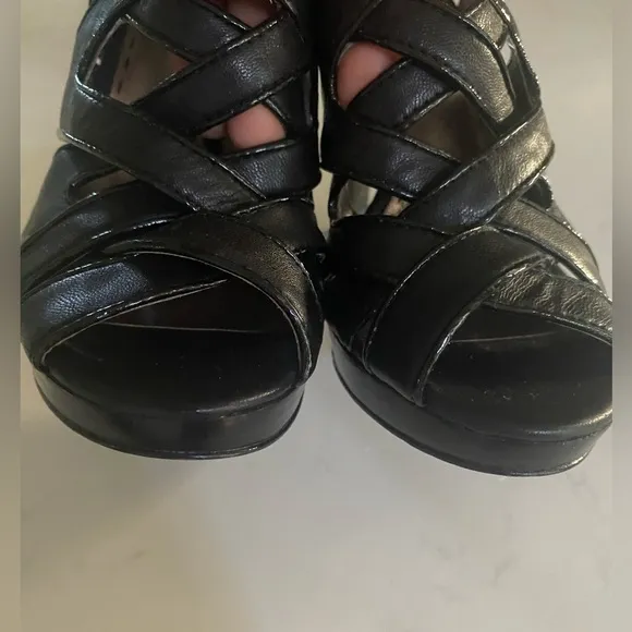 Coach Aenya Strappy Stiletto Heels Platform Black Leather Open Toe Heels 6.5B