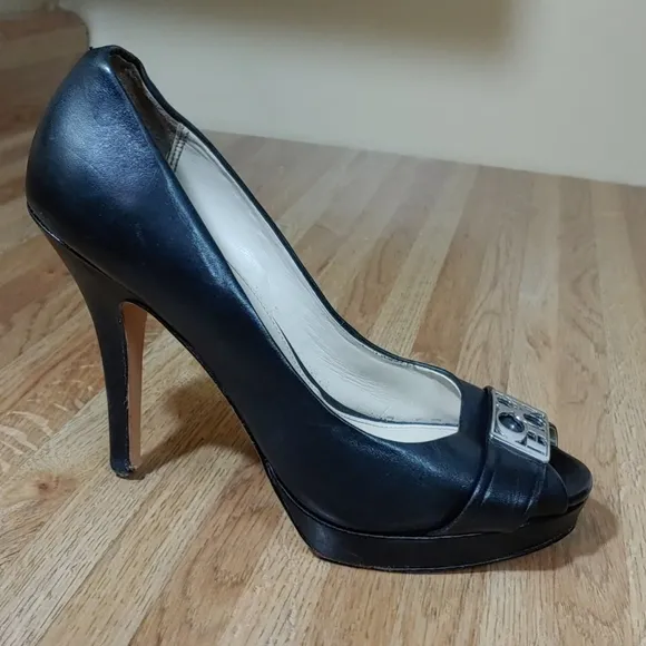 Coach Aliya Logo Peek Open Toe Heels 6B
