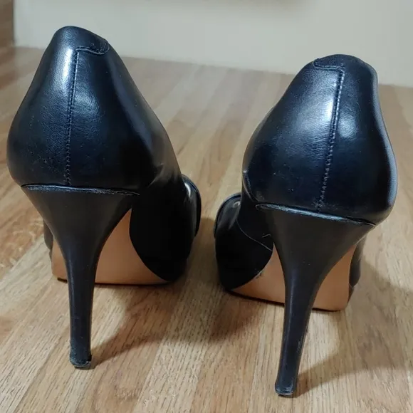 Coach Aliya Logo Peek Open Toe Heels 6B
