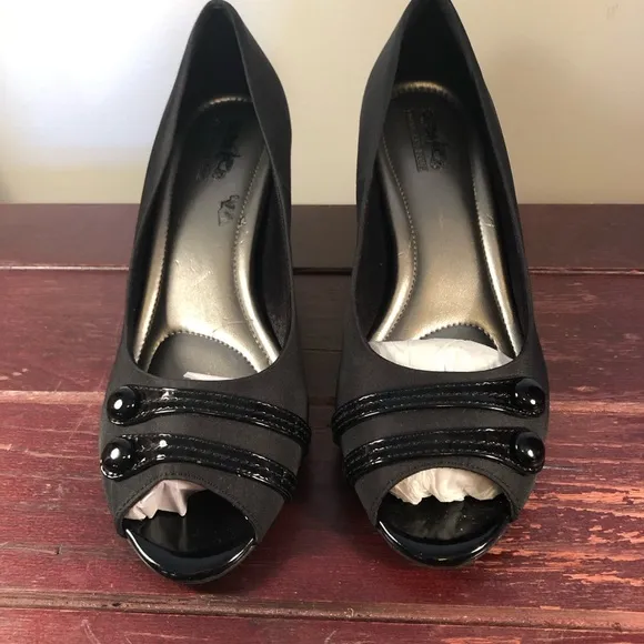 Coach Black Open Toe 3&quot; Heels Black Patent Straps Size 10