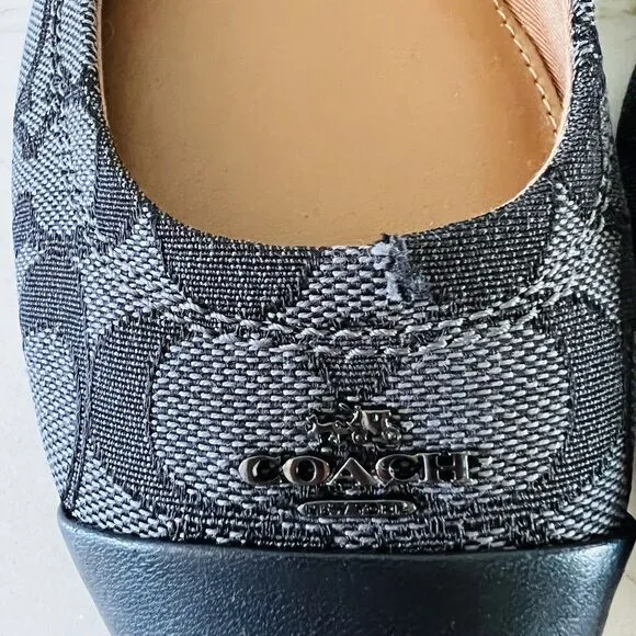 COACH Chelsea Black Gray Signature Canvas Logo Print Ballerina Flats - US 8.5