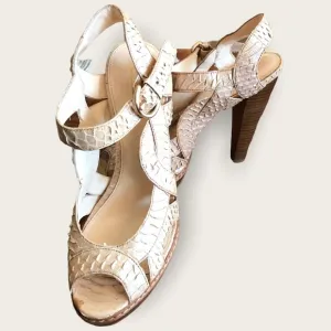 Coach heels, size 8.5