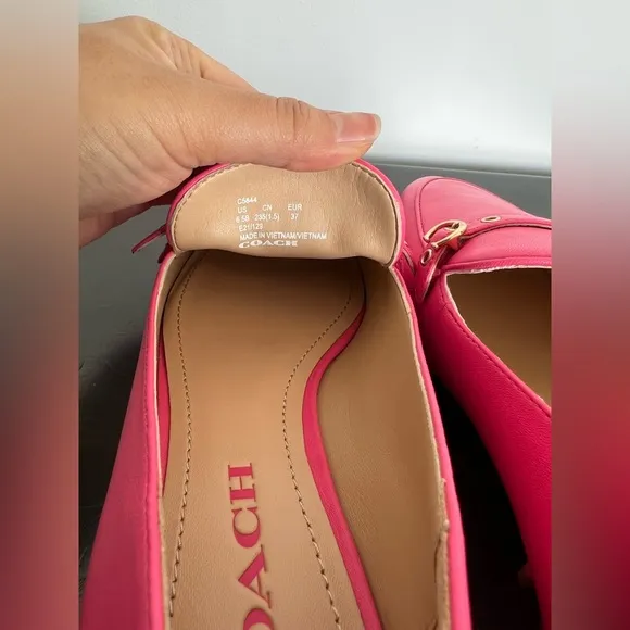 Coach Isabel Leather Loafer Bright Watermelon size 6.5