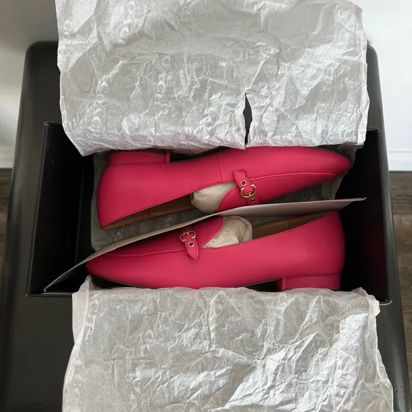Coach Isabel Leather Loafer Bright Watermelon size 6.5