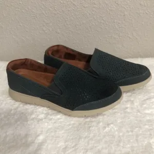 COBB HILL LEATHER LIDIA SLIP ON WOMEN'S SIZE 7 IN BLUE NUBUCK NWOT